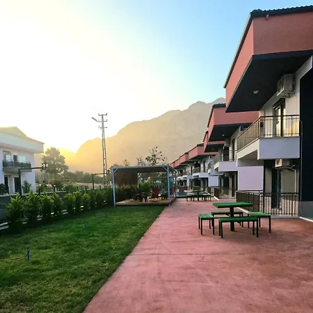 Dublex 85m2 Same House Garden Kemer